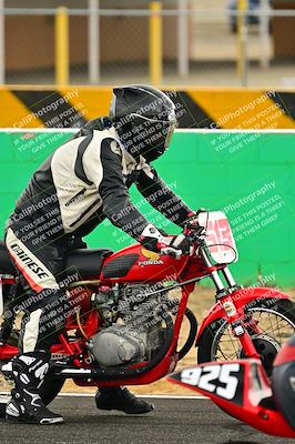 media/Apr-14-2024-Classic Track Day (Sun) [[4353457701]]/Race 8/